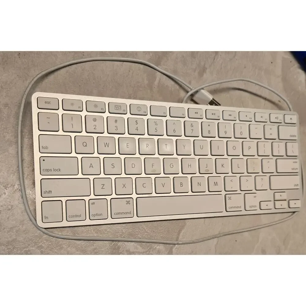 Apple Mac Smallest Most Compact USB Wired Keyboard Model A1242 White Slim